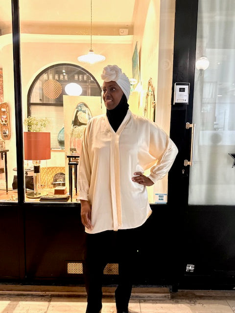 Blouse satinée jaune