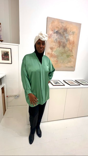 Blouse satinée verte