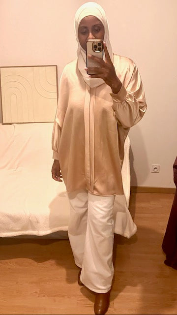 Blouse satinée doré
