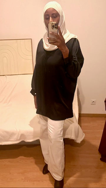 Blouse satinée noir